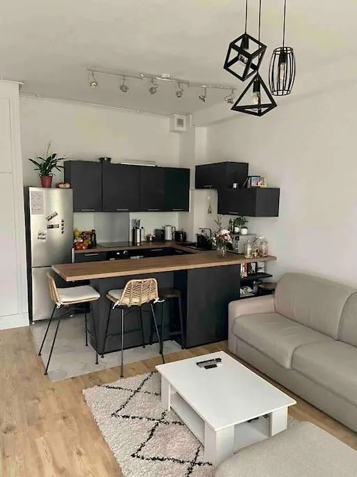 Appartement Un Petit Cocon En Plein Coeur Du 11eme *